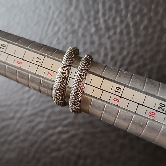 Sterling silver snake ring- size 7.5 - Picture 10 of 10